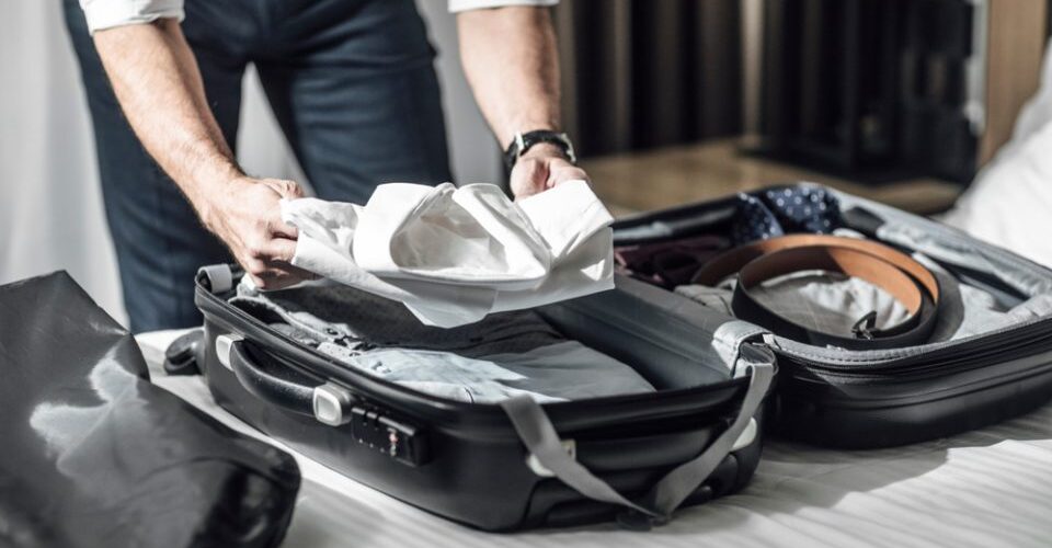 4 Essential Things to Pack For Your Business Trip