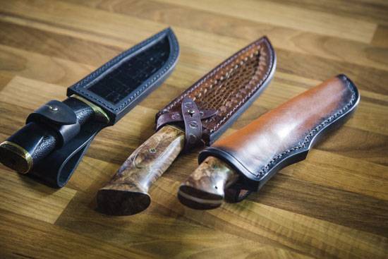 How sheaths Cover are protecting the knives?